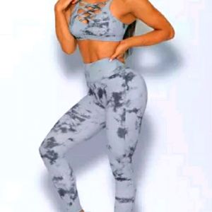 Grey Tie-dye Crisscross Yoga Set